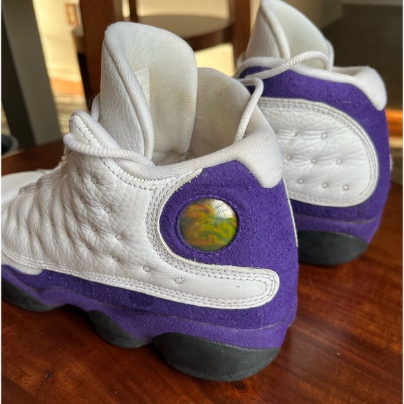 Girls Nike White Purple Black Jordan 13 Basketball Shoes - Picture 2 of 11